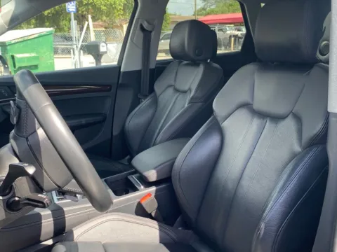 Another view of 2019 Audi Q5 2.0T Premium Plus for sale in Miramar, FL at Auto Trust USA