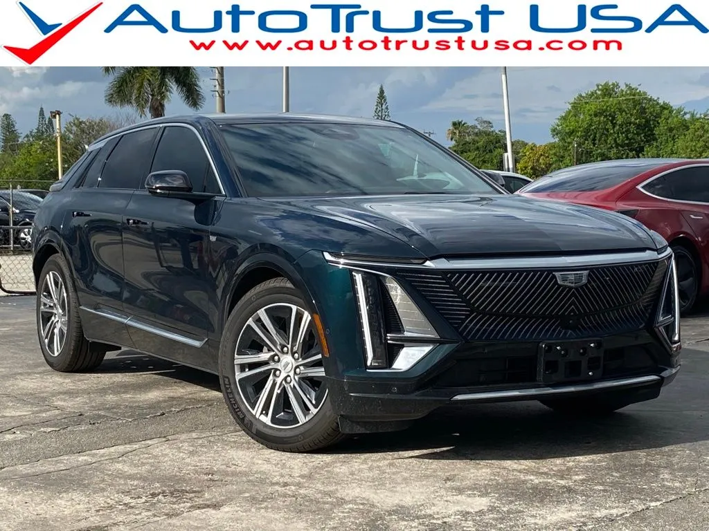Green 2024 Cadillac LYRIQ Luxury for sale in Miramar, FL
