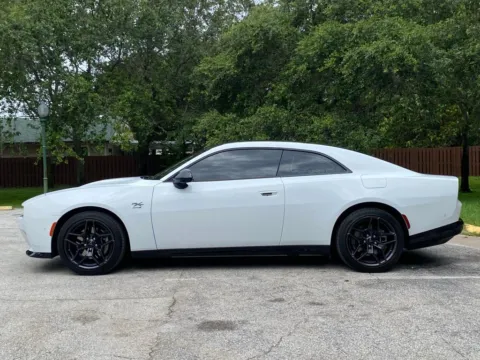 More photos of 2024 Dodge Charger R/T at Auto Trust USA, FL