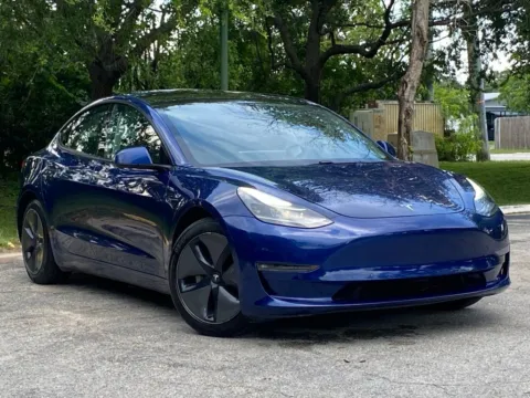 More photos of 2021 Tesla Model 3 Long Range at Auto Trust USA, FL