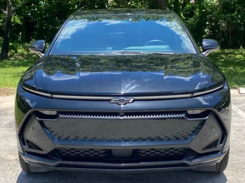 Another view of 2024 Chevrolet Equinox EV RS for sale in Miramar, FL at Auto Trust USA