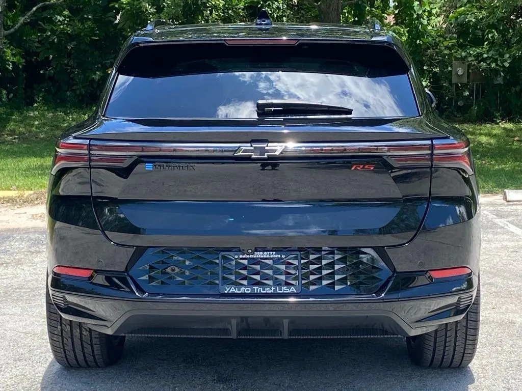 2024 Chevrolet Equinox EV Launch Edition - Photo 7
