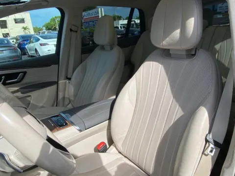 Another view of 2023 Mercedes-Benz EQS 580 for sale in Miramar, FL at Auto Trust USA