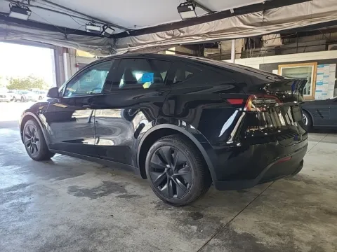 Photos of 2025 Tesla Model Y Long Range for sale in Miramar, FL at Auto Trust USA