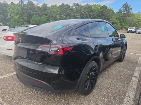 Another view of 2022 Tesla Model Y Long Range for sale in Miramar, FL at Auto Trust USA