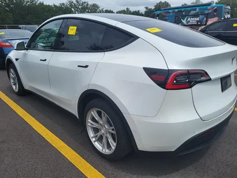 More photos of 2020 Tesla Model Y Long Range at Auto Trust USA, FL