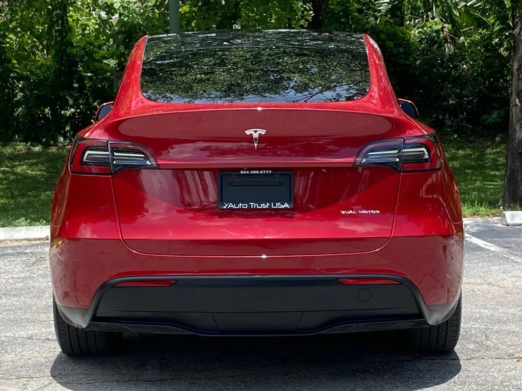 2022 Tesla Model Y Long Range - Photo 7