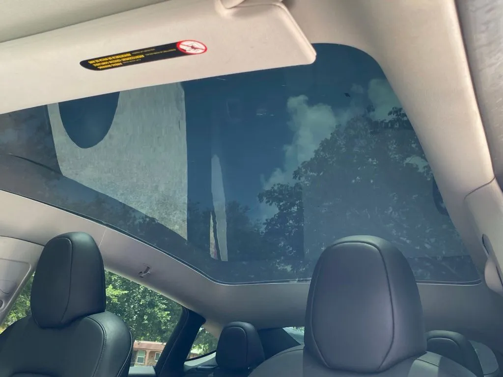 2022 Tesla Model Y Long Range - Photo 14