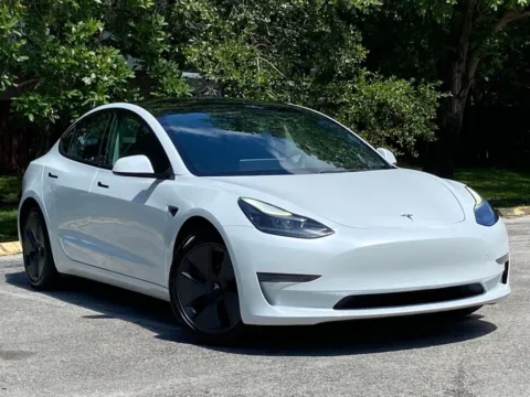 More photos of 2023 Tesla Model 3 at Auto Trust USA, FL