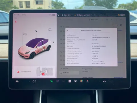 More photos of 2021 Tesla Model Y Long Range at Auto Trust USA, FL