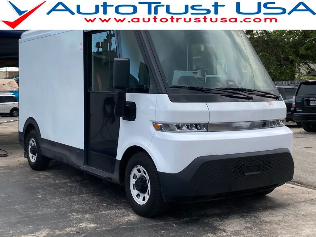 White 2024 BrightDrop Zevo 400 for sale in Miramar, FL