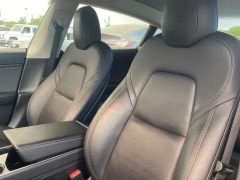 Photos of 2020 Tesla Model 3 Long Range for sale in Miramar, FL at Auto Trust USA