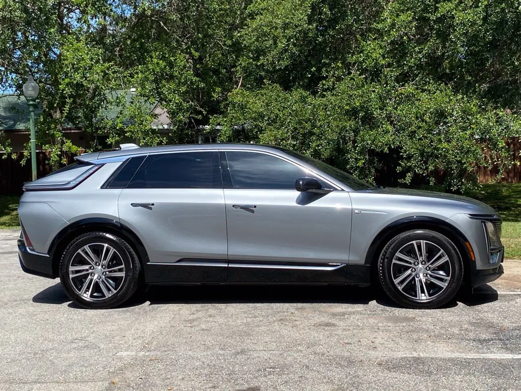 2024 Cadillac LYRIQ Luxury 1 - Photo 10
