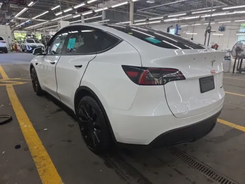 Photos of 2023 Tesla Model Y Long Range for sale in Miramar, FL at Auto Trust USA