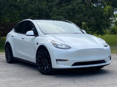 More photos of 2023 Tesla Model Y Performance at Auto Trust USA, FL