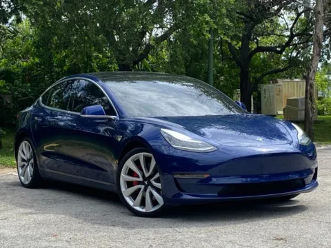 More photos of 2018 Tesla Model 3 Performance at Auto Trust USA, FL