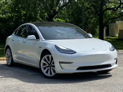 More photos of 2020 Tesla Model 3 Long Range at Auto Trust USA, FL