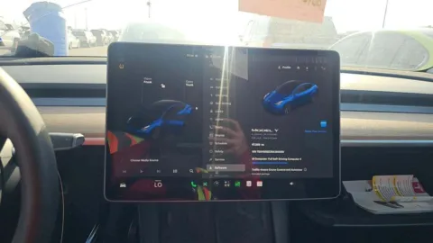 Another view of 2024 Tesla Model Y Long Range for sale in Miramar, FL at Auto Trust USA
