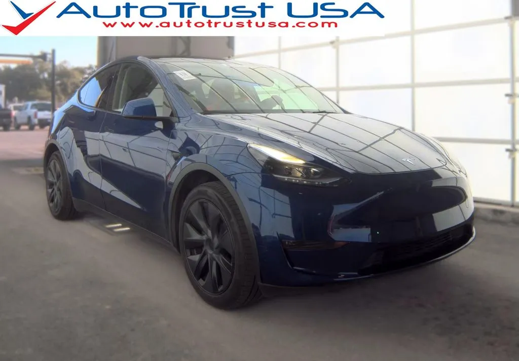 Blue 2024 Tesla Model Y Long Range for sale in Miramar, FL