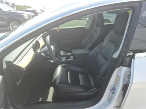 More photos of 2020 Tesla Model 3 Performance at Auto Trust USA, FL