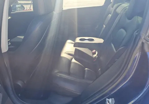More photos of 2018 Tesla Model 3 Long Range at Auto Trust USA, FL