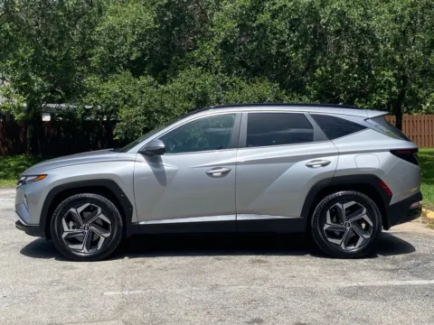 More photos of 2023 Hyundai Tucson Hybrid SEL Convenience at Auto Trust USA, FL