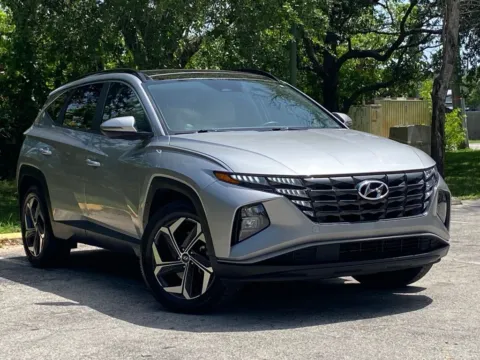 More photos of 2023 Hyundai Tucson Hybrid SEL Convenience at Auto Trust USA, FL