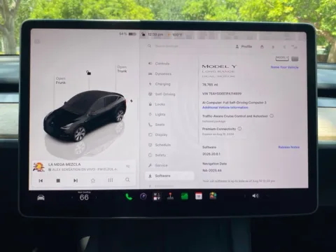 Photos of 2023 Tesla Model Y Long Range for sale in Miramar, FL at Auto Trust USA
