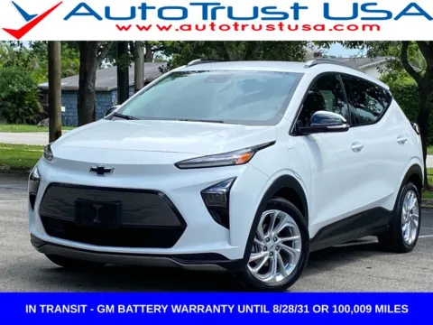 White 2023 Chevrolet Bolt EUV LT for sale in Miramar, FL