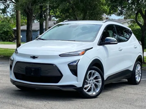 More photos of 2023 Chevrolet Bolt EUV LT at Auto Trust USA, FL