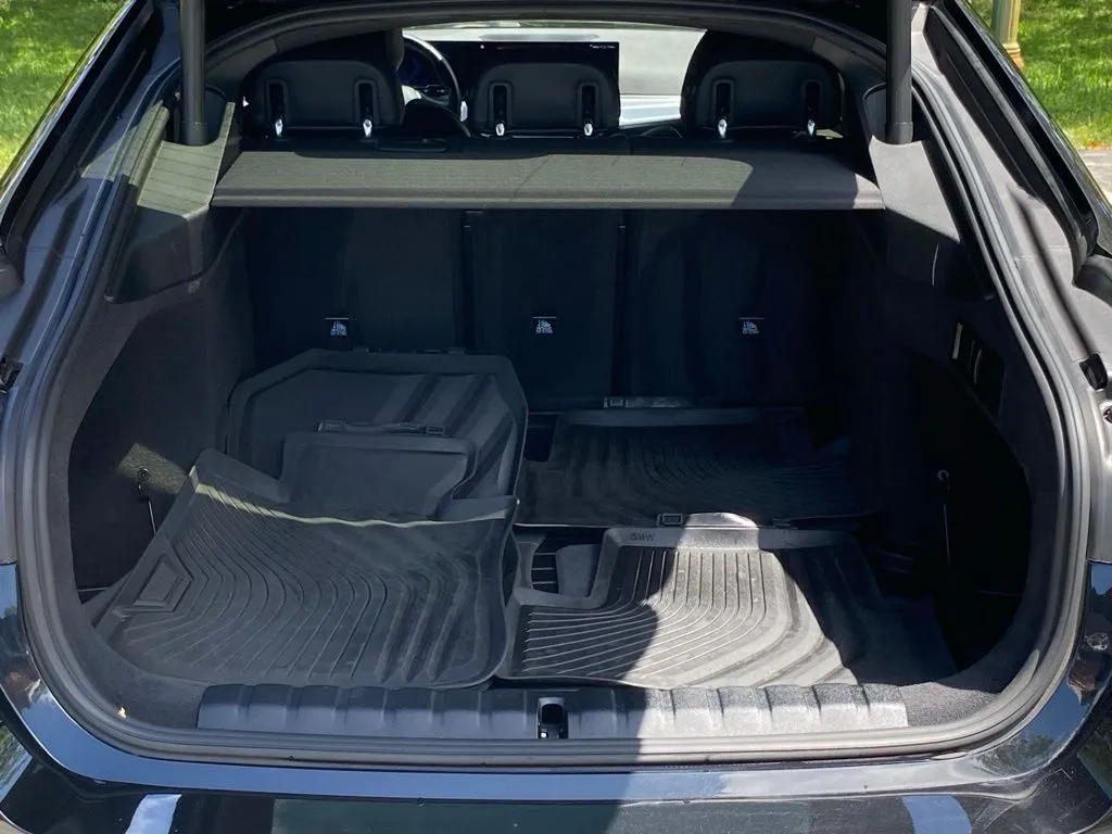 2023 BMW i4 40 - Photo 13