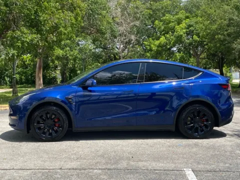 More photos of 2024 Tesla Model Y Long Range at Auto Trust USA, FL