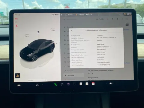 More photos of 2025 Tesla Model Y Long Range at Auto Trust USA, FL
