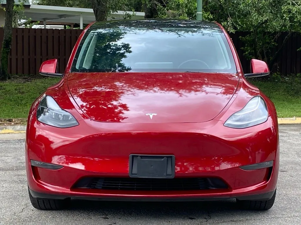 2024 Tesla Model Y Long Range - Photo 7