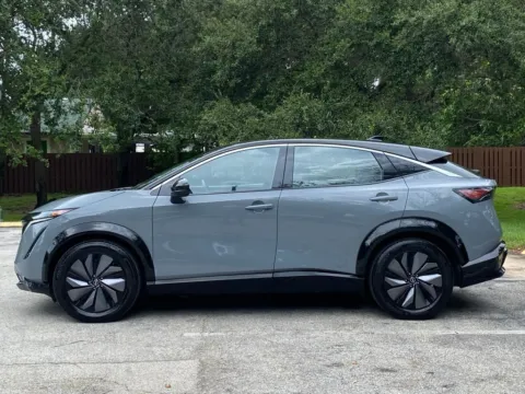 More photos of 2023 Nissan Ariya VENTURE+ at Auto Trust USA, FL