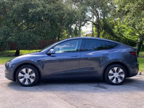 Another view of 2023 Tesla Model Y Long Range for sale in Miramar, FL at Auto Trust USA