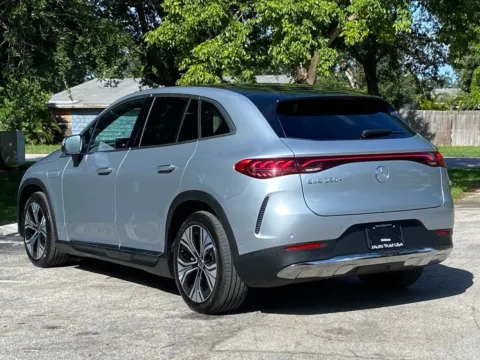 More photos of 2023 Mercedes-Benz EQE 350+ SUV at Auto Trust USA, FL