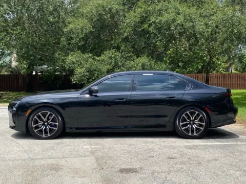 More photos of 2023 BMW i7 xDrive60 at Auto Trust USA, FL
