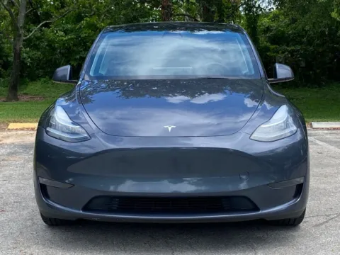 Another view of 2023 Tesla Model Y Long Range for sale in Miramar, FL at Auto Trust USA