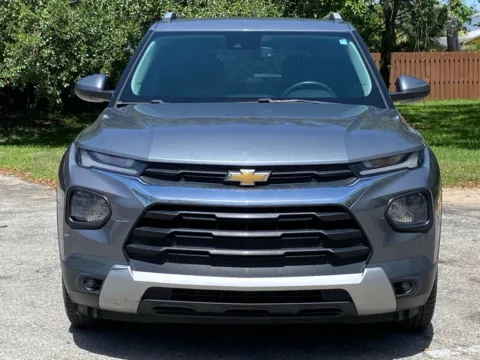 Photos of 2021 Chevrolet TrailBlazer LT for sale in Miramar, FL at Auto Trust USA