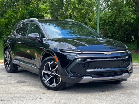 Another view of 2024 Chevrolet Equinox EV LT for sale in Miramar, FL at Auto Trust USA