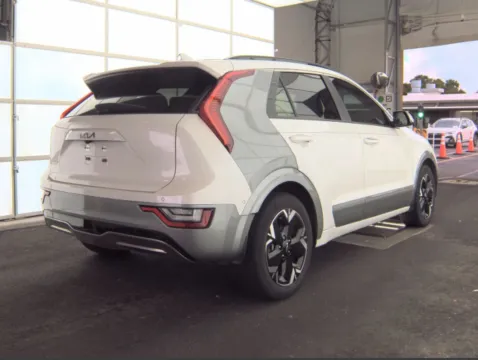 More photos of 2023 Kia Niro EV Wave at Auto Trust USA, FL
