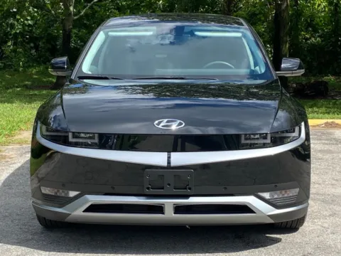Photos of 2024 Hyundai IONIQ 5 SEL for sale in Miramar, FL at Auto Trust USA