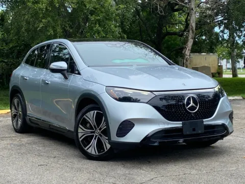 Another view of 2023 Mercedes-Benz EQE 350 SUV for sale in Miramar, FL at Auto Trust USA