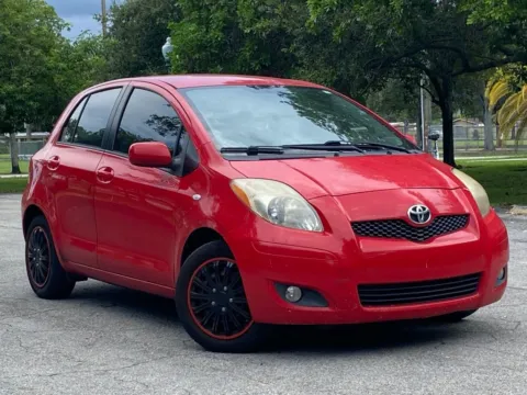 More photos of 2009 Toyota Yaris at Auto Trust USA, FL