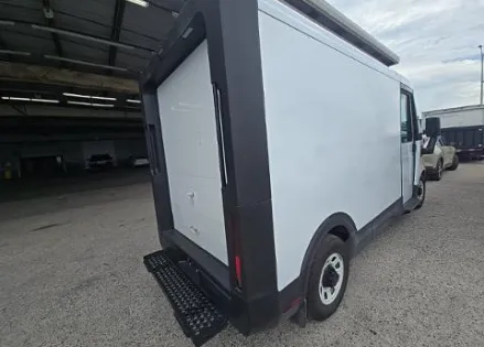 More photos of 2025 Chevrolet BrightDrop 400 at Auto Trust USA, FL