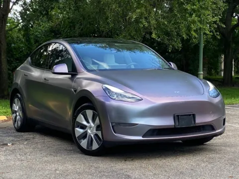 More photos of 2023 Tesla Model Y Long Range at Auto Trust USA, FL