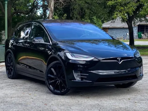More photos of 2020 Tesla Model X Long Range at Auto Trust USA, FL