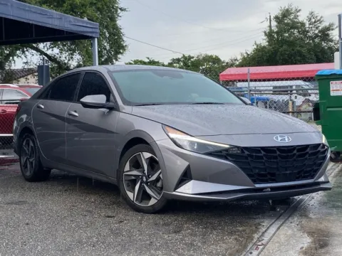 Silver 2023 Hyundai Elantra SEL for sale in Miramar, FL