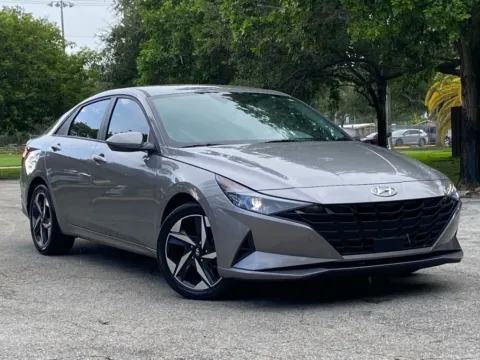 Another view of 2023 Hyundai Elantra SEL for sale in Miramar, FL at Auto Trust USA